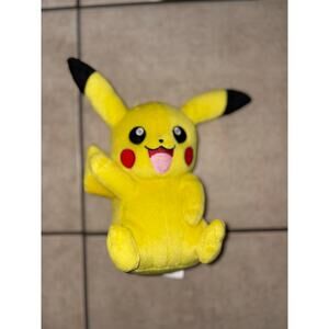 Pokemon Tomy Pikachu plush 10” Nintendo